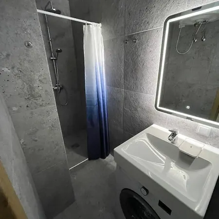 Airport Lux Apartment 30 Self Check-In Free Parking Vilnius Exterior photo